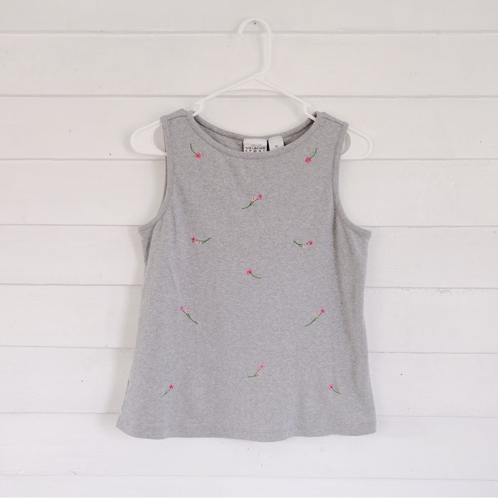 Grey & Pink Floral Embroidered Tank Top by Villager Sport/Liz Claiborne 🌸